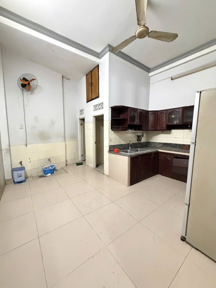 🏡 BÁN NHÀ GẦN MẶT TIỀN LẠC LONG QUÂN – P.8 – TÂN BÌNH