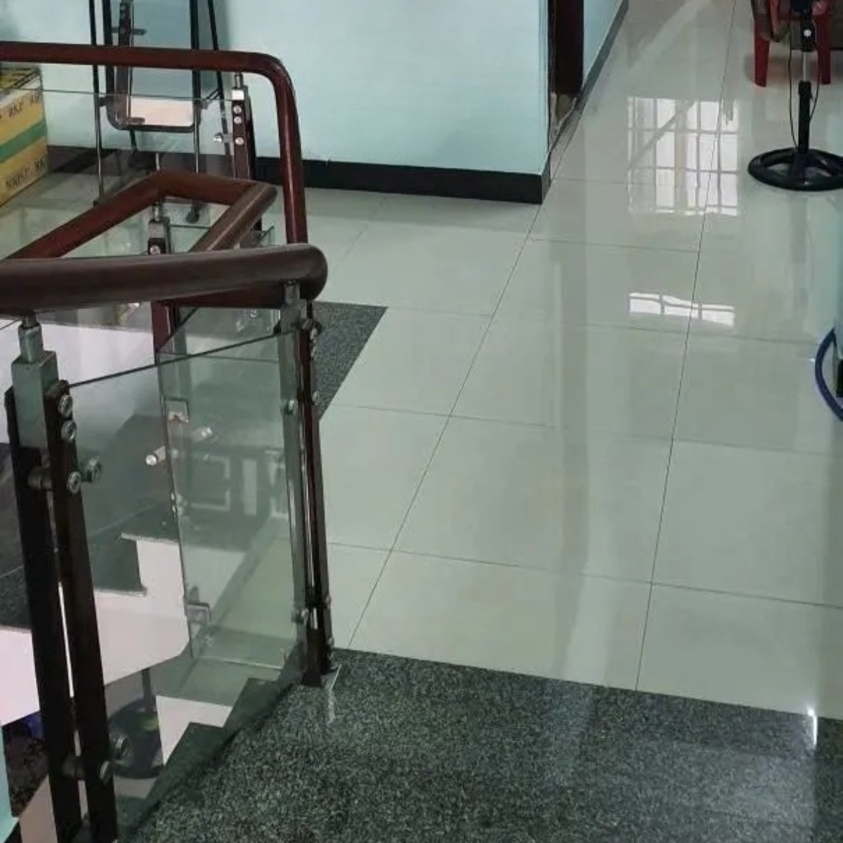 HÀNG SIÊU HIẾM - XE HƠI NGỦ TRONG SÂN NGAY KẾ BÊN TTHC, Quận TÂN PHÚ chỉ 7.99 tỷ