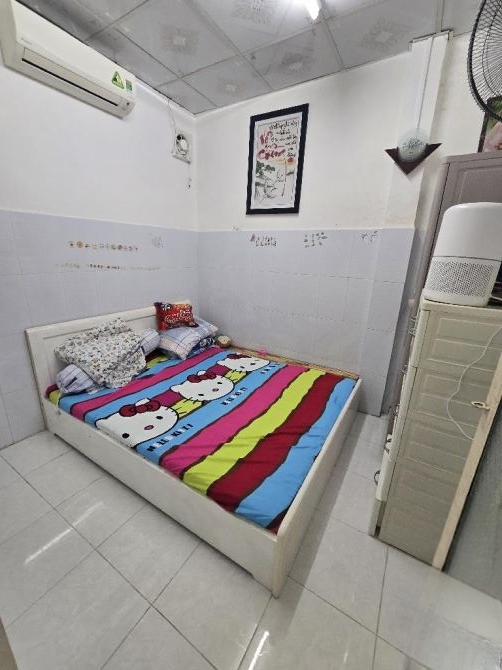 Chính chủ kẹt tiền ngân hàng cần bán gấp nhà 2 tầng, 40m2, Thạch Lam, Tân Phú – Chỉ 4 tỷ