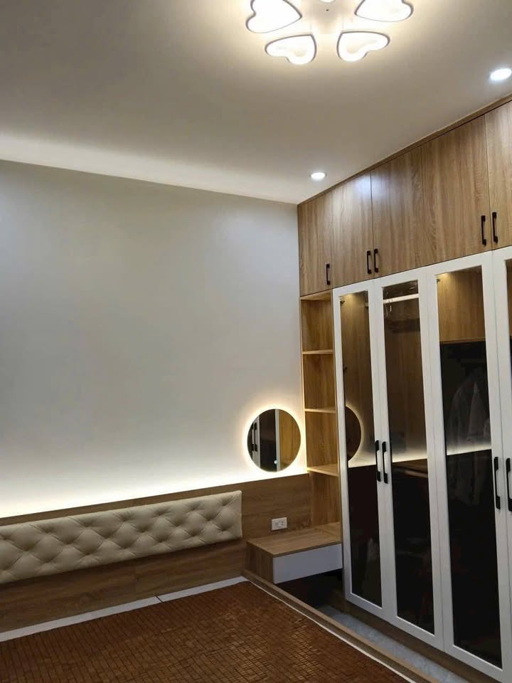Nhà mới xây 1 trệt 2 lầu, sát Khu Đô Thị Đông Tăng Long – Quận 9
