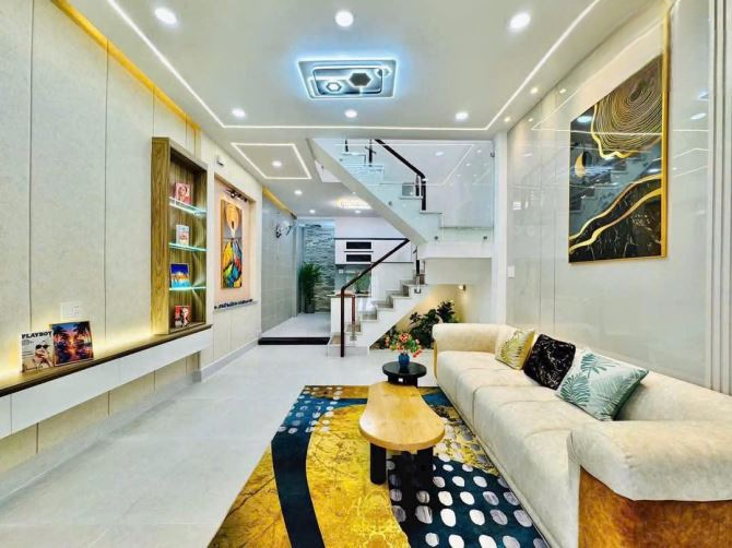 Bán nhà Hiệp Bình, Thủ Đức, 55m2 chỉ 2 tỷ 620, 3 tầng, sổ hồng riêng