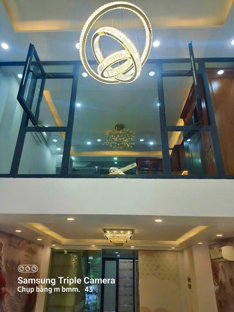 Bán nhà mặt tiền Nguyễn Thị Nhung – KĐT Vạn Phúc City, giá tốt 28,5 tỷ (có thương lượng)