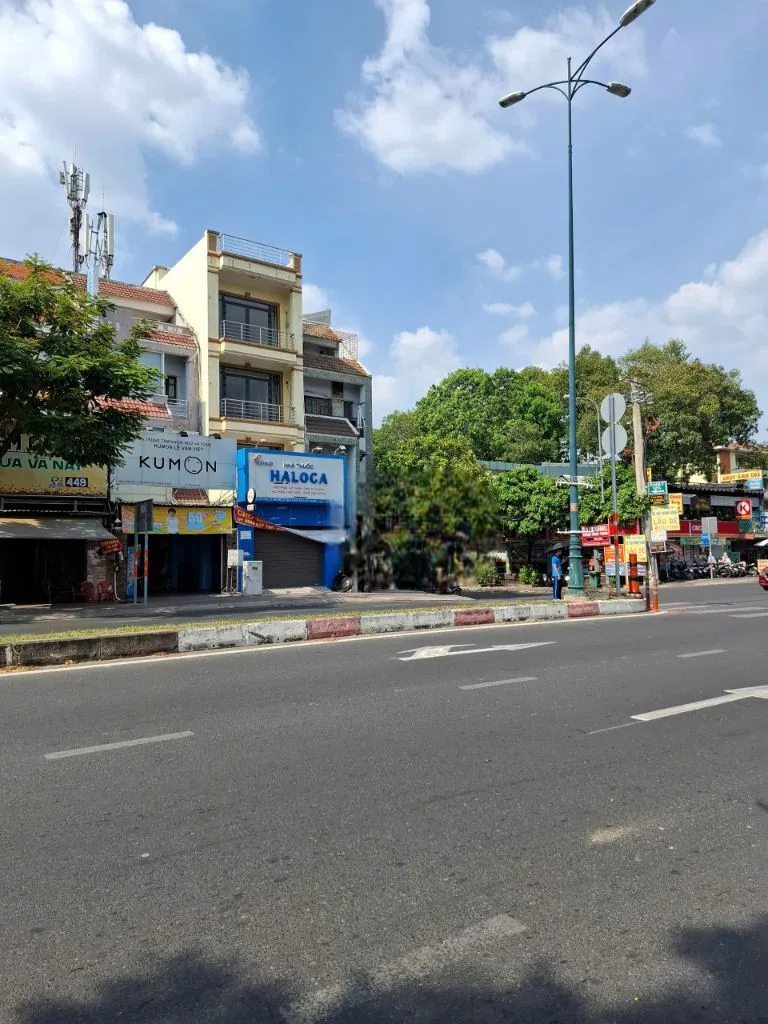 Bán nhà mặt tiền lê văn viêt, phường tăng nhơn phú, hồ chí minh giá 24 tỷ