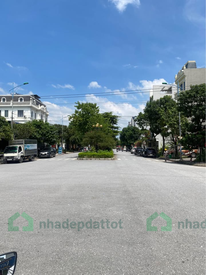 NHÀ ĐẸP CHÍNH CHỦ – GIÁ TỐT – VỊ TRÍ ĐẮC ĐỊA LẠC HỒNG PHÚC, PHỐ NỐI, HƯNG YÊN - 85M2