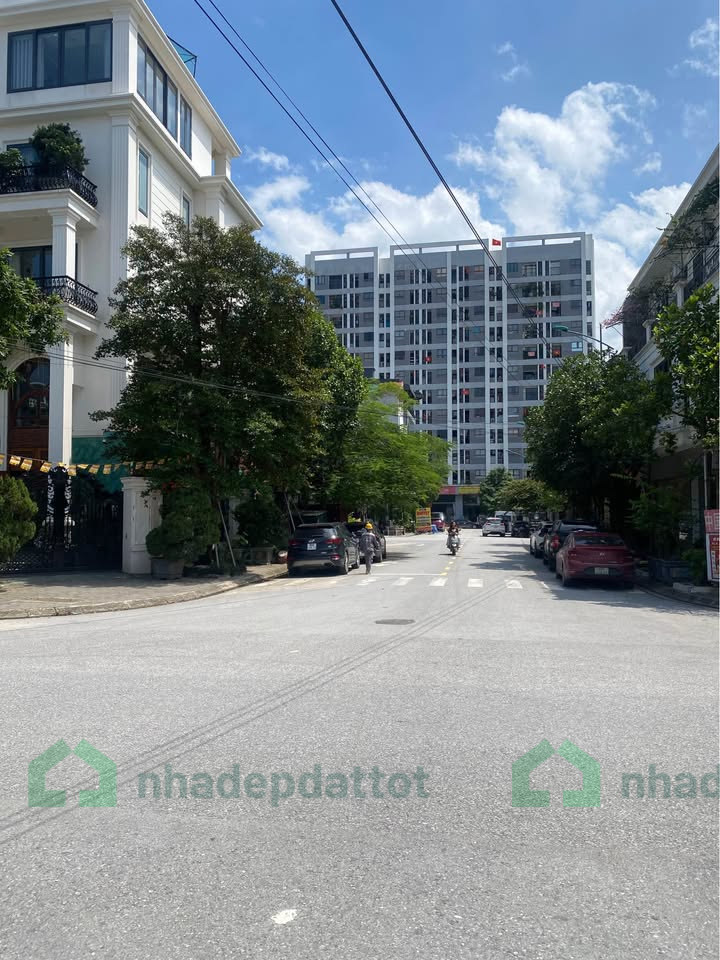 NHÀ ĐẸP CHÍNH CHỦ – GIÁ TỐT – VỊ TRÍ ĐẮC ĐỊA LẠC HỒNG PHÚC, PHỐ NỐI, HƯNG YÊN - 85M2