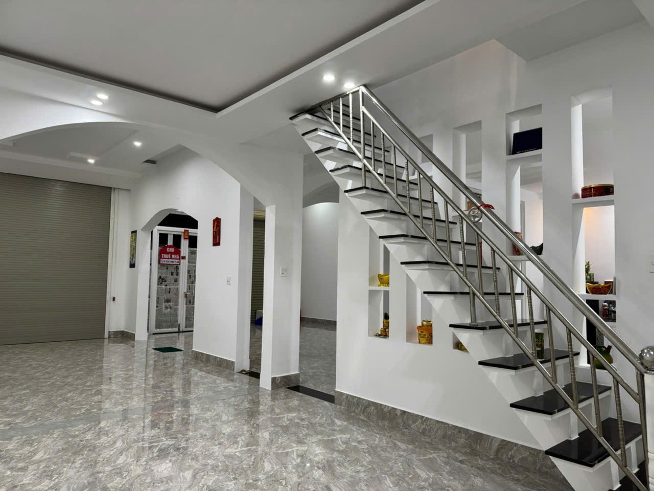 🏢 CHÍNH CHỦ BÁN NHÀ MẶT TIỀN TRUNG TÂM TP BẢO LỘC – GIÁ TỐT CHỐT NHANH 01/2026 (DL)