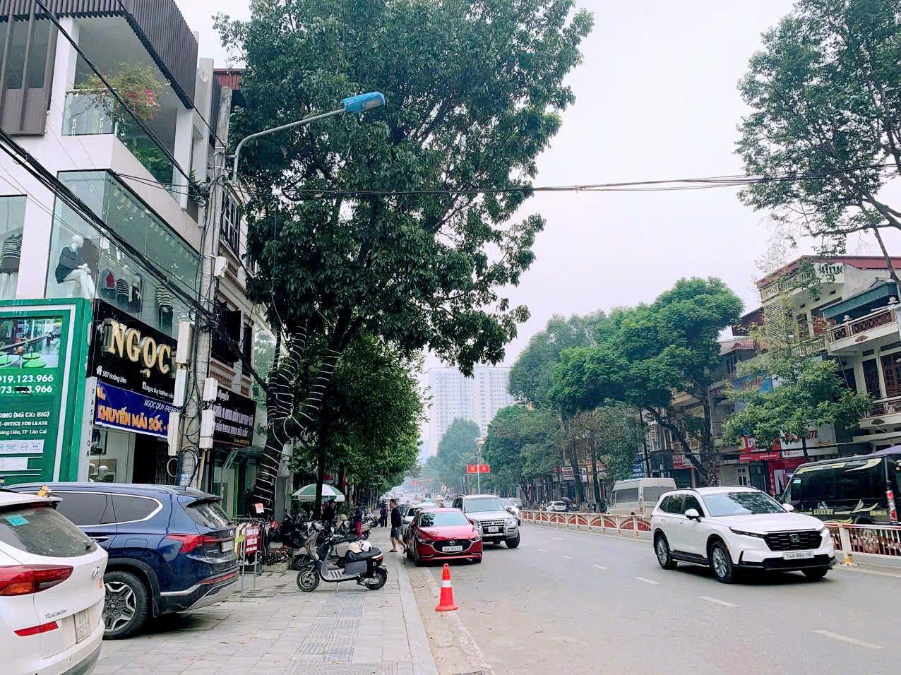 🏠 BÁN NHÀ 3 TẦNG + 1 TUM – MẶT ĐƯỜNG HOÀNG LIÊN, KIM TÂN, LÀO CAI