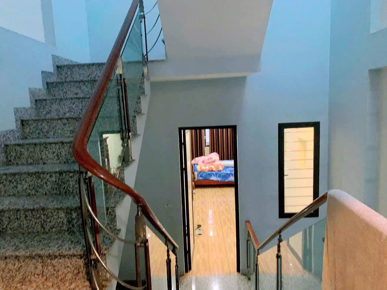 🏠 BÁN NHÀ 3 TẦNG + 1 TUM – ĐƯỜNG THANH PHÚ, KIM TÂN, LÀO CAI