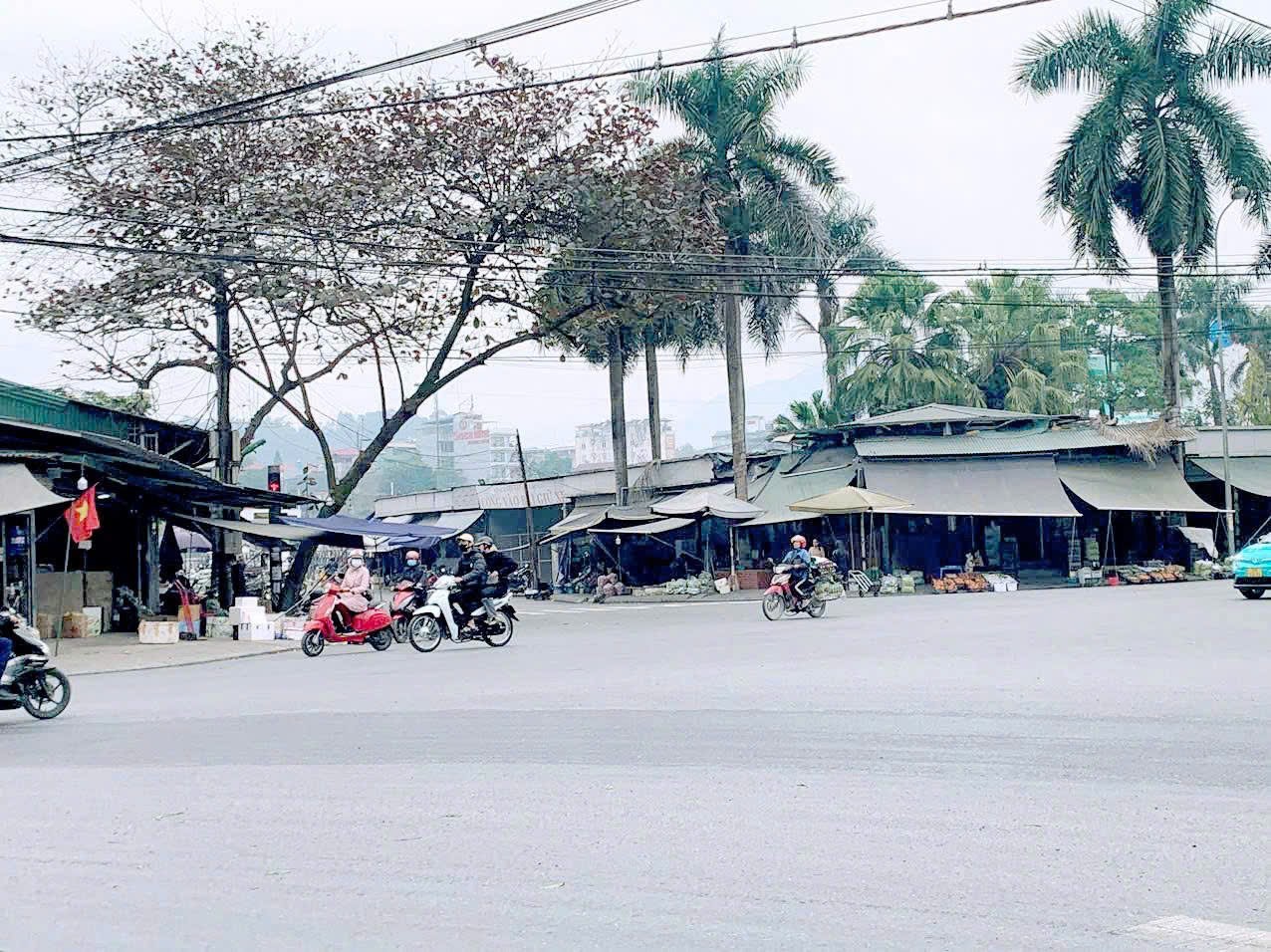 🏠 BÁN NHÀ MẶT TIỀN ĐƯỜNG NGUYỄN HUỆ – TRUNG TÂM TP LÀO CAI – GẦN CỬA KHẨU QUỐC TẾ