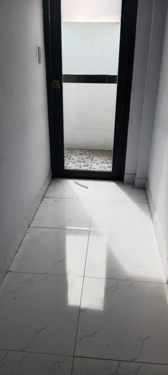 Bán Nhà 2 Tầng Mới Xây – 36m² (4x9m) – Giá Chỉ 300 Triệu – Đức Lập Hạ, Đức Hòa, Long An