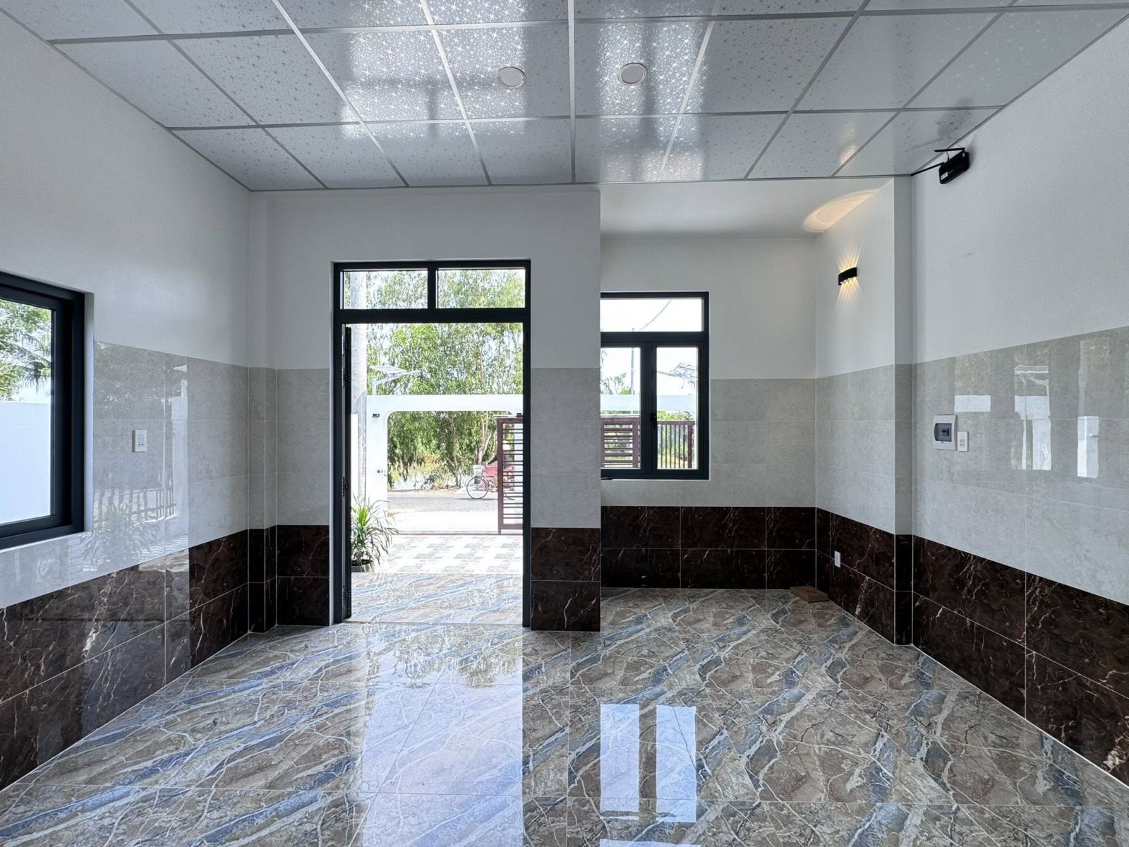 🏡 NHÀ CẤP 4 ĐƯỜNG NHỰA – VIEW KÊNH MÁT MẺ – XÃ VĨNH BÌNH, ĐỒNG THÁP