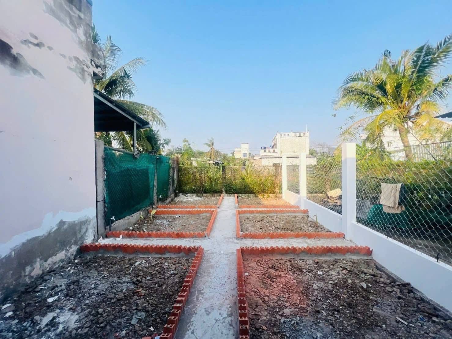 🏡 BÁN NHÀ MỚI 100% GẦN BỆNH VIỆN GÒ CÔNG – HẺM XE 7 CHỖ