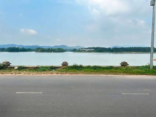 🔥 SIÊU PHẨM VIEW HỒ ĐẠI LẢI HIẾM NHẤT PHÚC YÊN – DIỆN TÍCH LỚN, THỔ CƯ CAO – GIÁ CHỈ 2X TỶ/LÔ 🔥