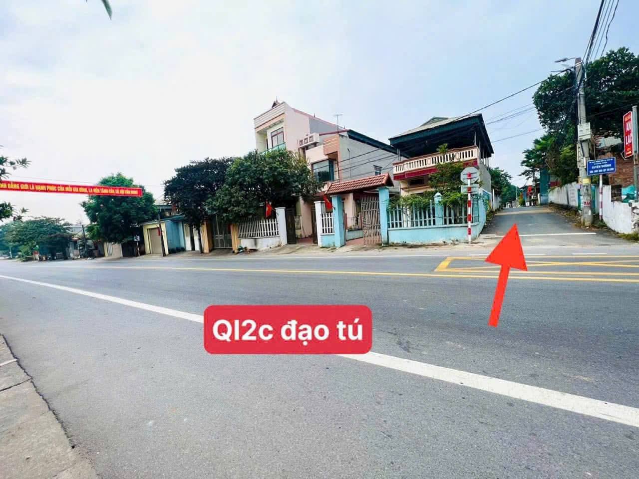 HÀNG MỚI TINH – BĂNG 2 QUỐC LỘ 2C – CẦU ĐỎ, ĐẠO TÚ