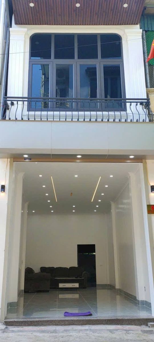 Bán nhà 2 tầng trục chính đường Lý Tự Trọng – phường Đống Đa - 3 tỷ x - 90m2