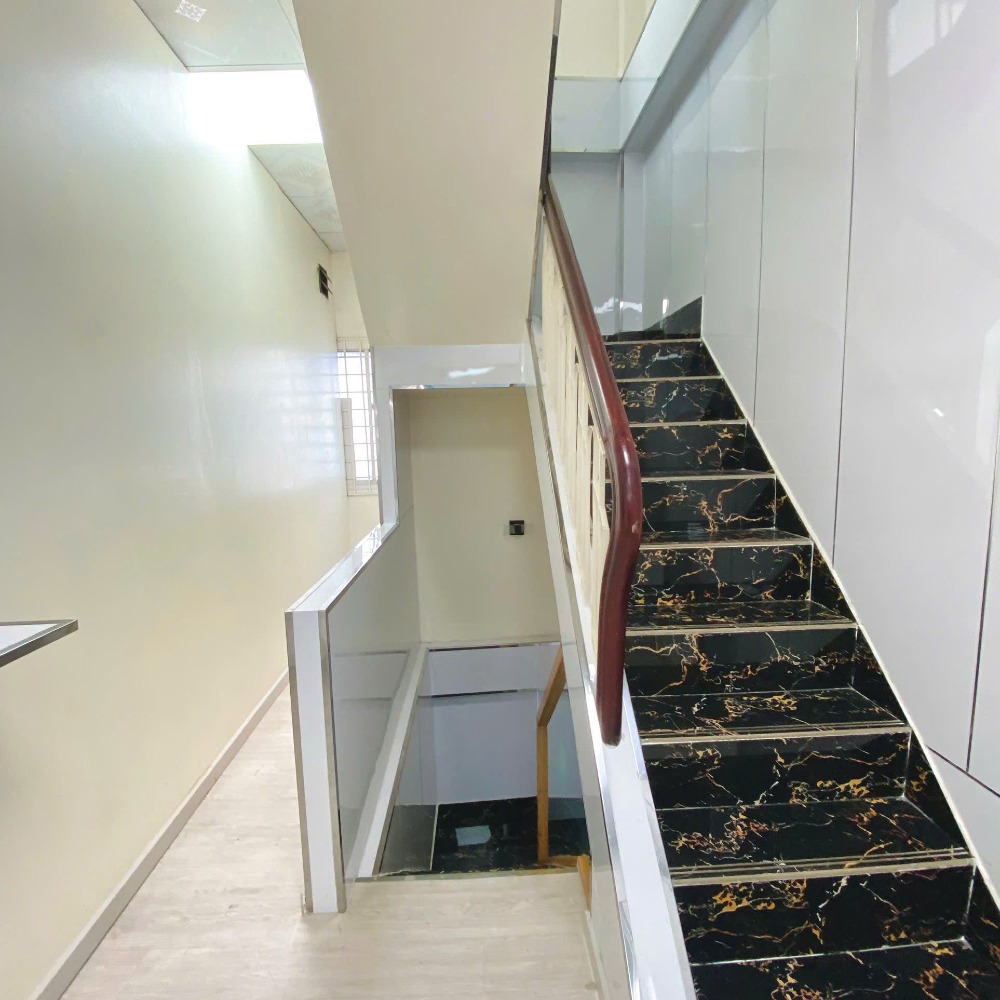 NHÀ 3 TẦNG, VỊ TRÍ MẶT TIỀN KINH DOANH SẦM UẤT BẬC NHẤT QUẬN GÒ VẤP. LH:0345678168.