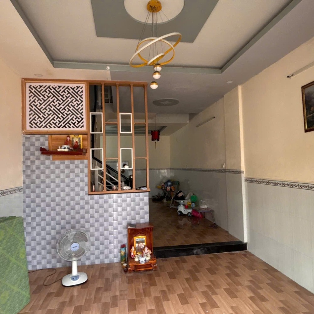 Bán gấp nhà - chính chủ