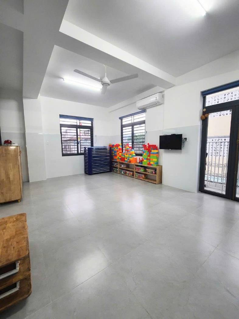 Nhà 5 Tầng Thang Máy, Góc 2 Mặt Tiền Đường Số , Bình Hưng Hòa, Bình Tân (giáp Tân Phú)