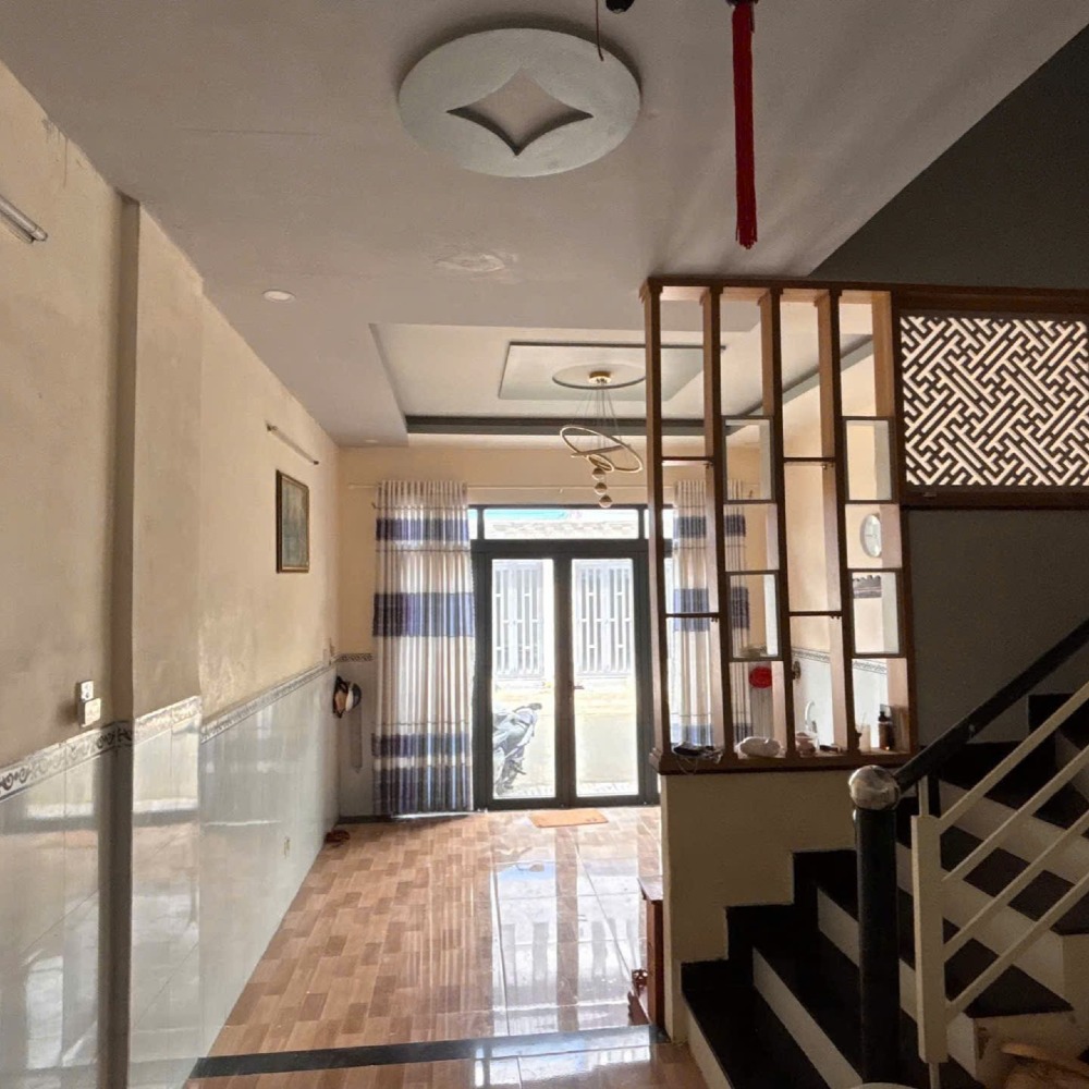Bán gấp nhà - chính chủ